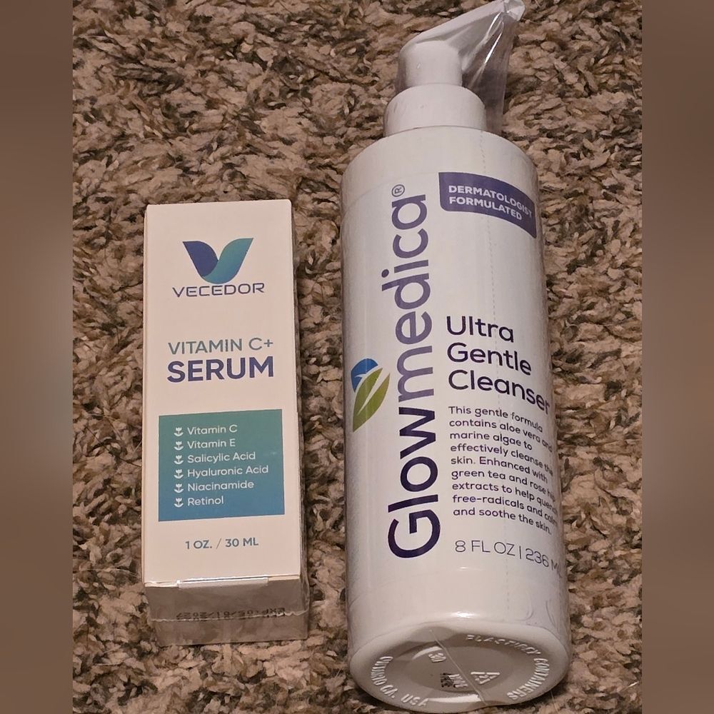 🌿 Glowmedica & Vecedor Skincare Bundle – Cleanser + Vitamin C Serum